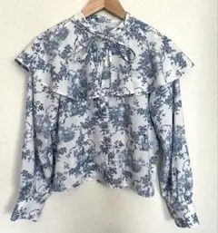 【archives】ケープ付き柄ブラウス FREE ブルー・ホワイト