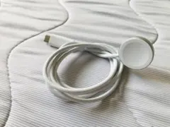 純正　Apple Watch 磁気高速充電 USB-C 編み込み式