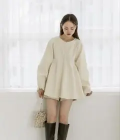 【美品】WZIPペプラムカーディガン