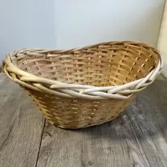 B-壁【美品】ラタン ウィッカーバスケット 小物入れ 楕円形ナチュラルインテリア