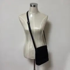 黒 ショルダーバッグのサムネイル