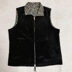 ベスト　ジレ　リバーシブル　ブラック　レトロ　ヴィンテージ風　個性派　古着女子
