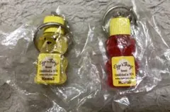 エッグスンシングス　ハワイ　ハチミツボトル型キーホルダーセット