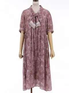 【新品】アクシーズファム　ローズレース柄ボータイワンピース　ダスティピンク　F