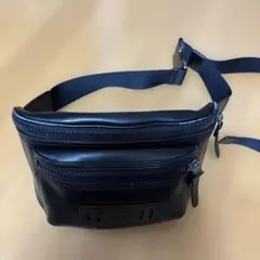 COACH ボディバッグ ブラック