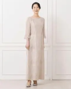 タグ付き soir dolce フラワージャカード お袖付きロングドレス 新品soir dolceフラワージャカードパウダリーシフォンロング