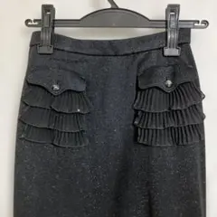 伊太利屋♡フリルポケット付き黒ラメ　フレアスカート　７号