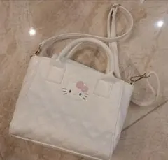 セール中⭐︎ハローキティ ショルダーバッグ ホワイト