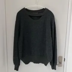 チャコールグレー