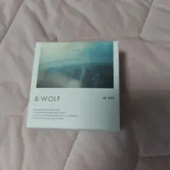 & WOLF UF-002 リキッドファンデーション ライトベージュ