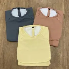 値下げ！お食事エプロン　袖なし Sサイズ　3色セット　離乳食　オシャレカラー