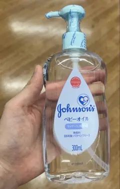 ジョンソン ベビーオイル 300ml