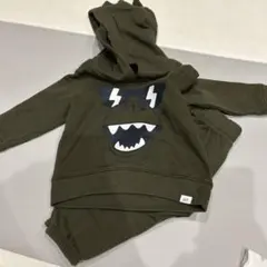 GAP 恐竜プリント フード付きトレーナー