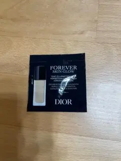 ディオールスキンフォーエヴァーフルイド グロウ ONニュートラル