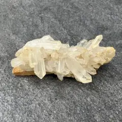 水晶クラスター　パワーストーン　鑑賞石　天然石　自然石　原石