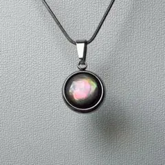ブラックシェルAAA✴️ 天然石ネックレス①