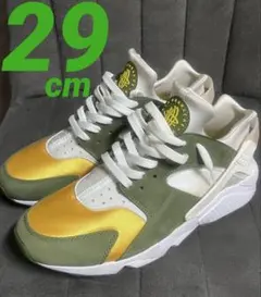 Stussy x Nike Air Huarache " Dark Olive"のサムネイル
