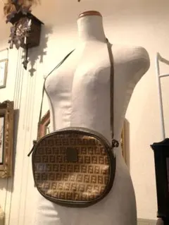 vintage FENDI ズッカ柄ショルダーバッグ