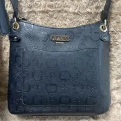 【美品】【GUESS 】ショルダーバッグ ⭐︎ブラック