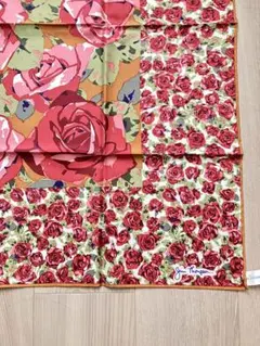 JIM THOMPSON シルク　スカーフ　① 薔薇