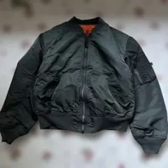 ALPHA INDUSTRIES MA-1 フライトジャケット ブラックＬ中古