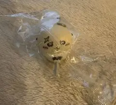 映画 ちいかわ 入場者特典 チャームミニフィギュア めじるしアクセサリー