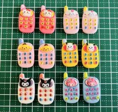 デコパーツ　サンリオ