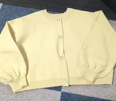 カーディガン イエロー