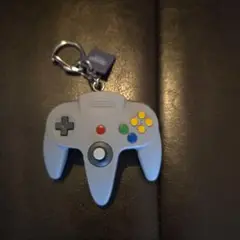 任天堂ミュージアム　NINTENDO64 コントローラー キーホルダー