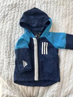 adidas ウィンドブレーカー　アウター