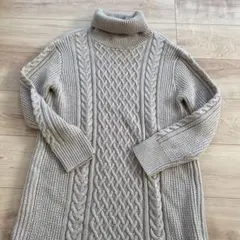 定番ケーブルニットワンピース　フリーサイズ　モカブラウン