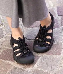 2025年最新】サンダル keen 23の人気アイテム - メルカリ