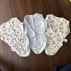 ユニクロベビー　長袖肌着 3点セット