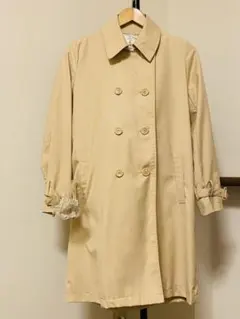 スプリングコート　クリーニング済み　トレンチコート