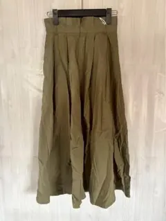 【158】LOWRYS FARM スカート　　カーキ　新品　タグ付き