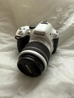 PENTAX K-50 デジタル一眼レフカメラ ホワイトレンズキット
