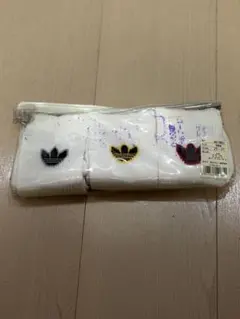  x NOAH ソックス ホワイト Lサイズ　28-30cm 3足 adidas x NOAH ソックス ホワイト Lサイズ 28-30cm 3足 - メルカリ