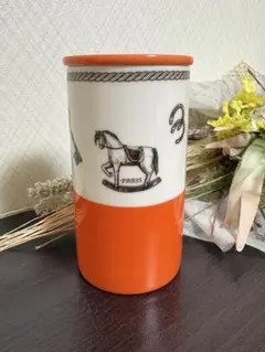 オレンジと白の陶器 馬柄　ディフューザー