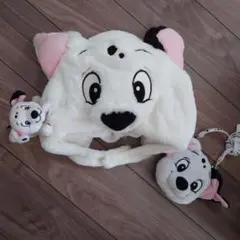 ディズニーリゾート　101匹わんちゃん　ファンキャップ　パスケース　肩のせ