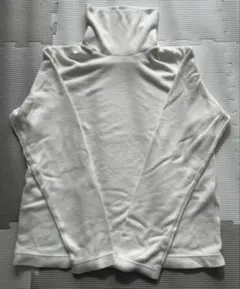 ユニクロフリースタートルネック