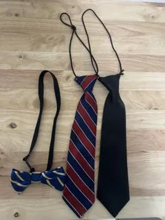 ネクタイと蝶ネクタイのセット