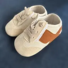 ベビーシューズ クリーム色 茶色 レースアップ