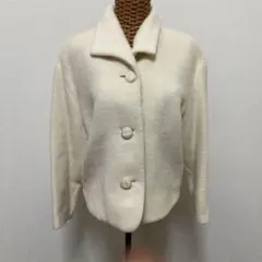 アイボリー ボタン付き ショートジャケット