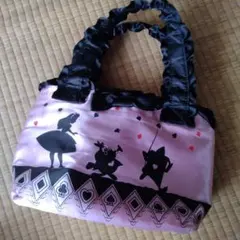 不思議の国のアリス　ランチバッグ保冷保温　東京ディズニーランド