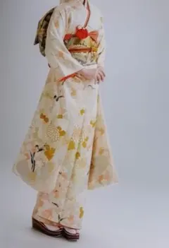 振袖、長襦袢付き、辻が花帯、ショール4点セット 光沢のある薄ピンククリーム超美品