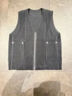 2026年最新】homme plisse ベストの人気アイテム - メルカリ