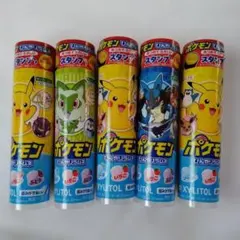 トミー 食玩 ポケコレキャップ2 、3 ラティアス ラティオス リザードン