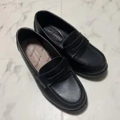 セダークレスト ヒール ローファー