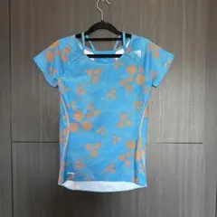 アディダス　スポーツシャツ　Sサイズ　美品