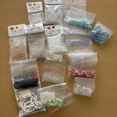丸小ビーズ